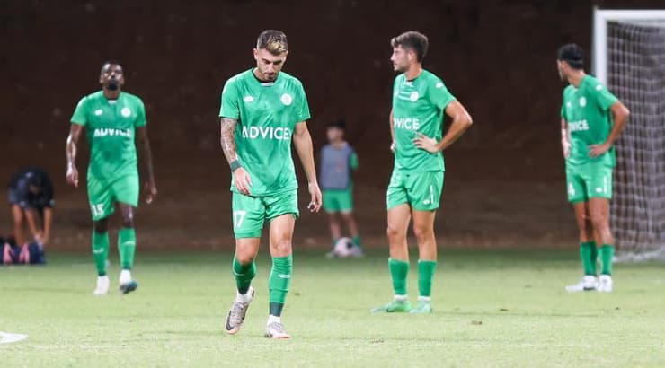 שחקני הפועל כפ"ס מאוכזבים