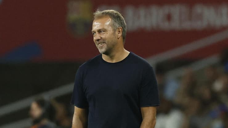 מרוצה. פליק (צילום: REUTERS/Albert Gea) פליק