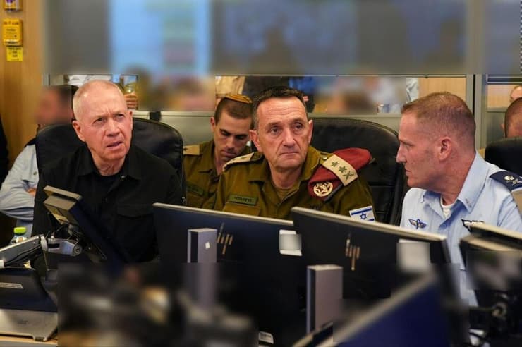 שר הביטחון יואב גלנט בבור בקריה בזמן התקיפה בדאחייה
