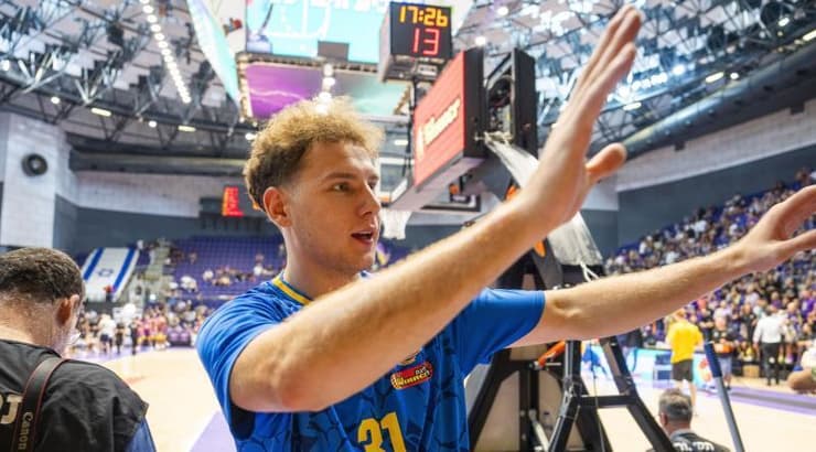 רוקאס יוקובאיטיס (רועי כפיר) רוקאס יוקובאיטיס