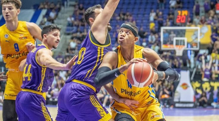 חסיאל ריברו חודר (רועי כפיר) חסיאל ריברו חודר