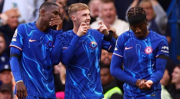 קול פאלמר וחבריו בעננים אחרי הרביעי