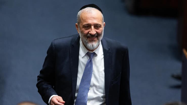 אריה דרעי