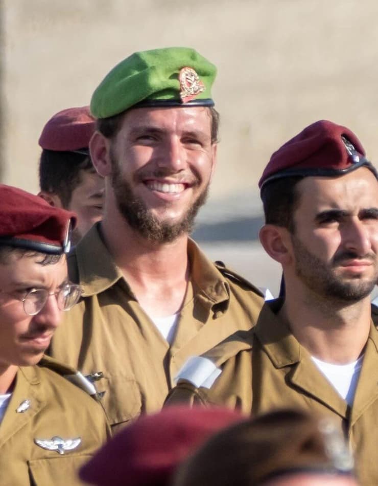 סג"מ נועם בטיט מחויך. "נראה לי שנעשה תחרות תקיעות ומי שיהיה הכי טוב – יתקע" (צילום: באדיבות דובר צה"ל) סג"מ נועם בטיט