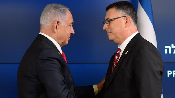 בנימין נתניהו וגדעון סער מודיעים על הצטרפותו של סער לממשלה