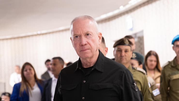 יואב גלנט