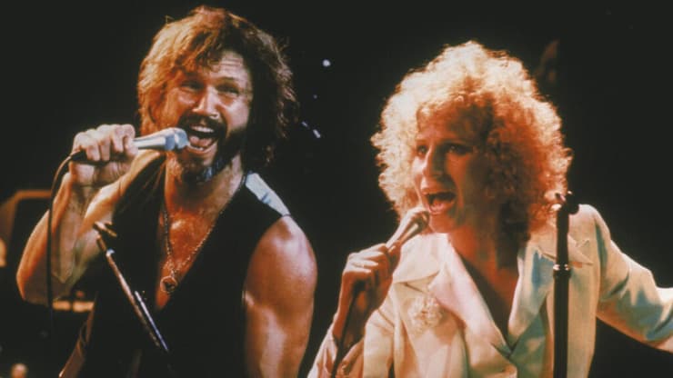 קריס קריסטופרסון וברברה סטרייסנד מתוך "כוכב נולד" 1978