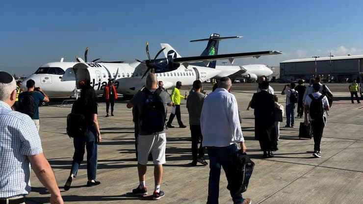 טיסת הבכורה של אייר חיפה