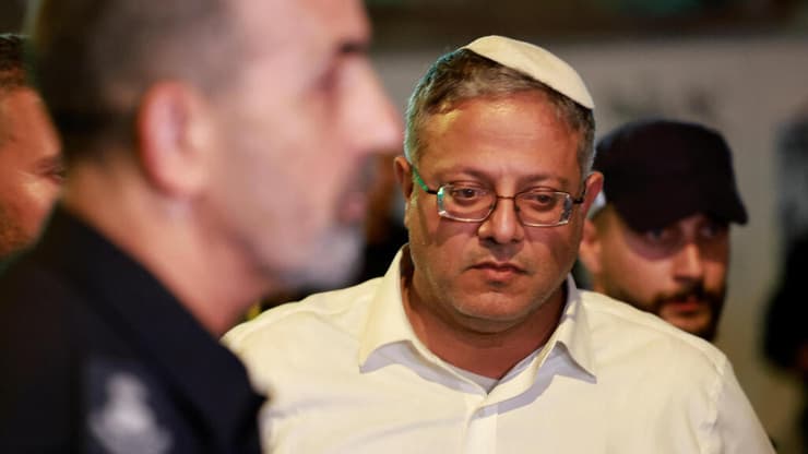 איתמר בן גביר בזירת הפיגוע ביפו