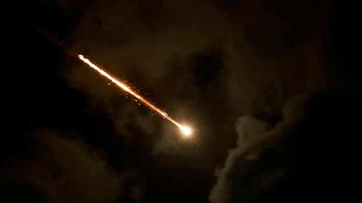 יירוטים בשמי תל אביב