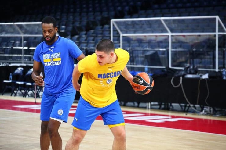 אימון מכבי ת"א