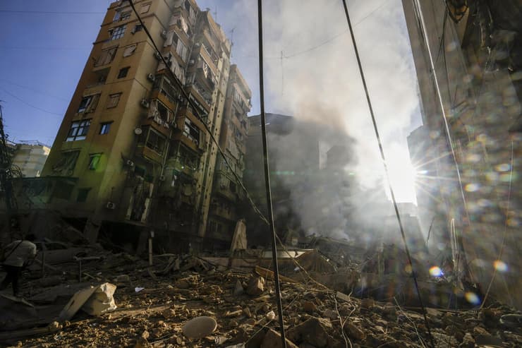 תקיפה בדאחייה ביירות