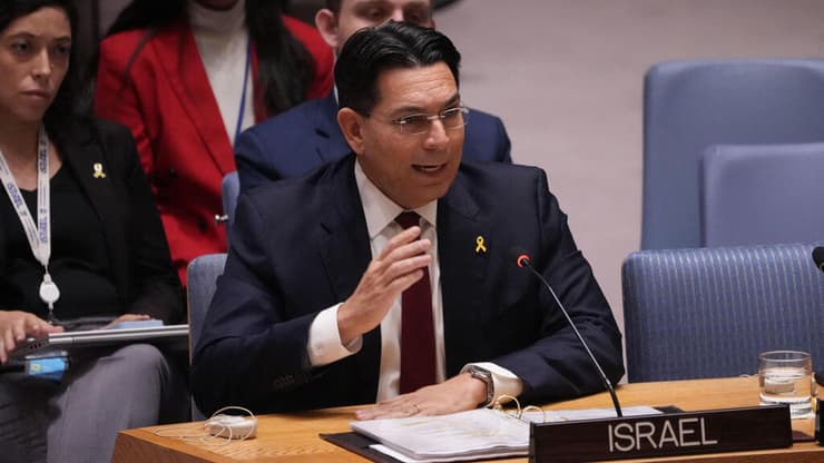 השגריר דנון בדיון