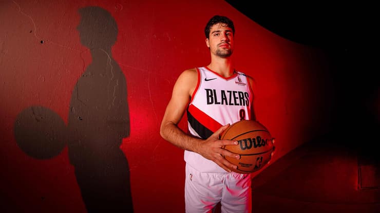 מסתגל כבר לקבוצתו החדשה. אבדיה (צילום: Steph Chambers / GETTY IMAGES NORTH AMERICA / AFP) דני אבדיה