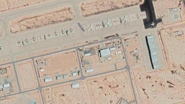 תמונות לווין של בסיס נבטים