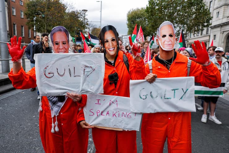 הפגנה פרו-פלסטינית לקראת ציון שנה למלחמה דבלין אירלנד