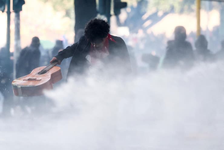 הפגנה פרו-פלסטינית לקראת ציון שנה למלחמה ב רומא איטליה