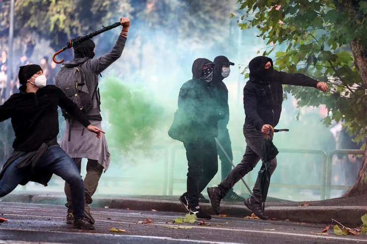 הפגנה פרו-פלסטינית לקראת ציון שנה למלחמה ב רומא איטליה