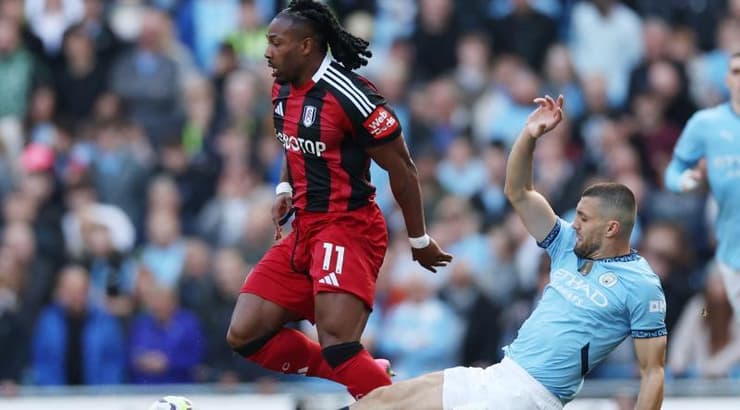 מתאו קובאצ'יץ' מול אדאמה טראורה (רויטרס) מתאו קובאצ'יץ' מול אדאמה טראורה