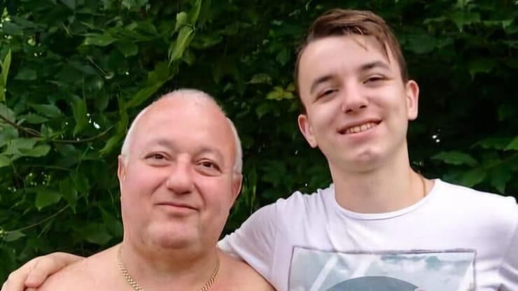 דוד איטקין עם בנו נזר ז"ל