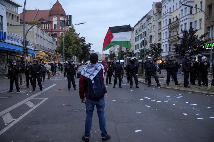 הפגנה בברלין