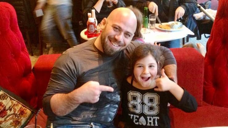 לירי בן מאיר, שגיא דובב, תרומת מח עצם עזר מציון