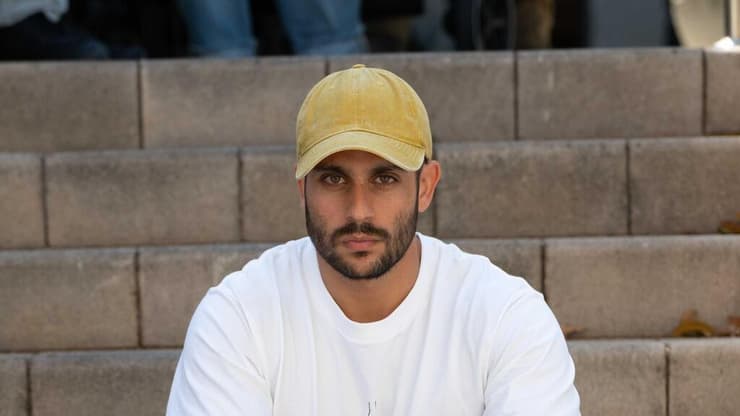 יערי ויגדר בעלה של ענבר ויגדר שנרצחה בפיגוע ביפו