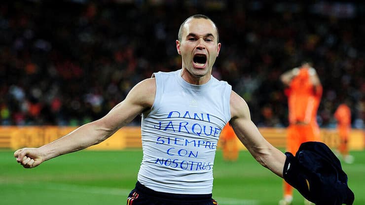 כבש את השער החשוב בתולדות נבחרת ספרד. אינייסטה חוגג בגמר מונדיאל 2010