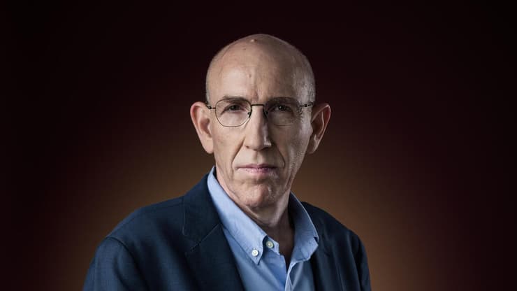 תא"ל (מיל') איתי ברון. "חששתי שבחדר יהיו אנשים שכל מה שהם יודעים עליי זה מהטוויטר, מאיזה דימוי שנוצר עליי שהוא לגמרי לא אני" (צילום: גבריאל בהרליה) תא"ל (מיל') איתי ברון