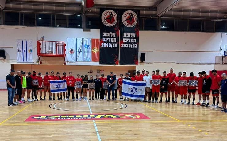 דקת הדומייה באימון הפועל אשדוד