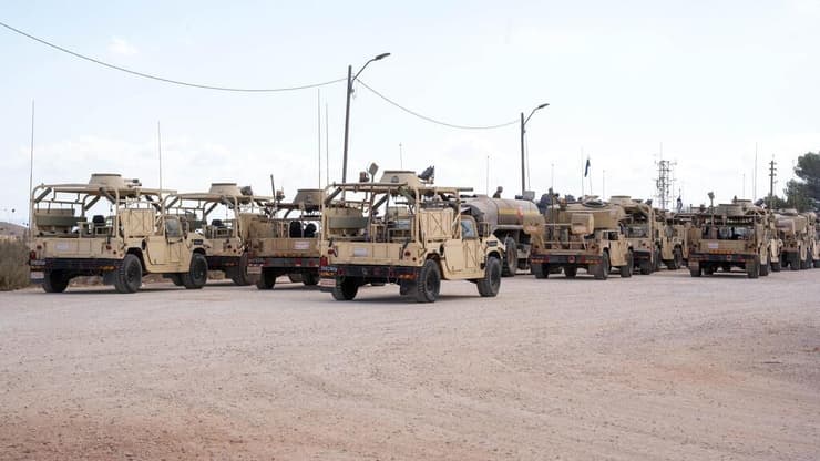 כוחות המילואים נערכים לכניסה לדרום לבנון (צילום: דובר צה"ל) כוחות המילואים נערכים לכניסה לדרום לבנון