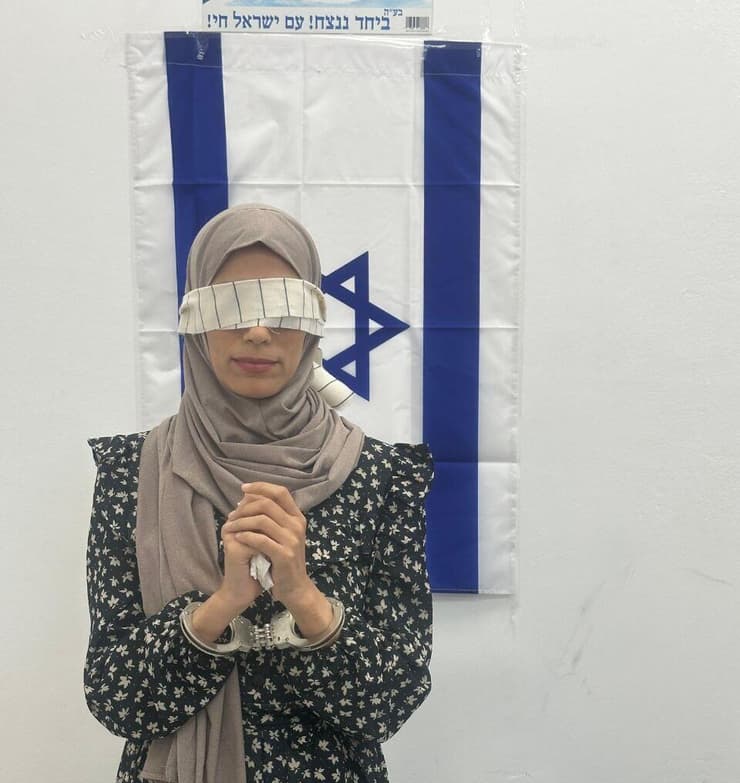 הארכת מעצרה של אנתסאר חג'אזיי  אשת חינוך מהצפון שהעלתה לרשתות החברתיות סרטון עם גלוי שמחה כלפי הנעשה ב-7/10