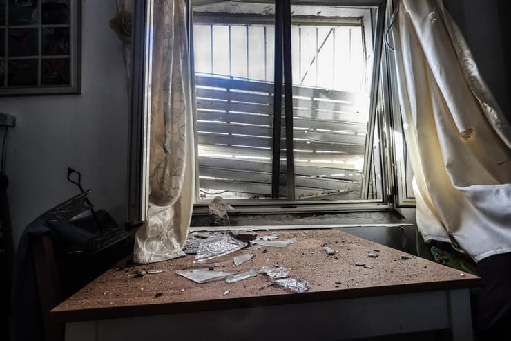 נזקים בדירה בבניין בקרית ים