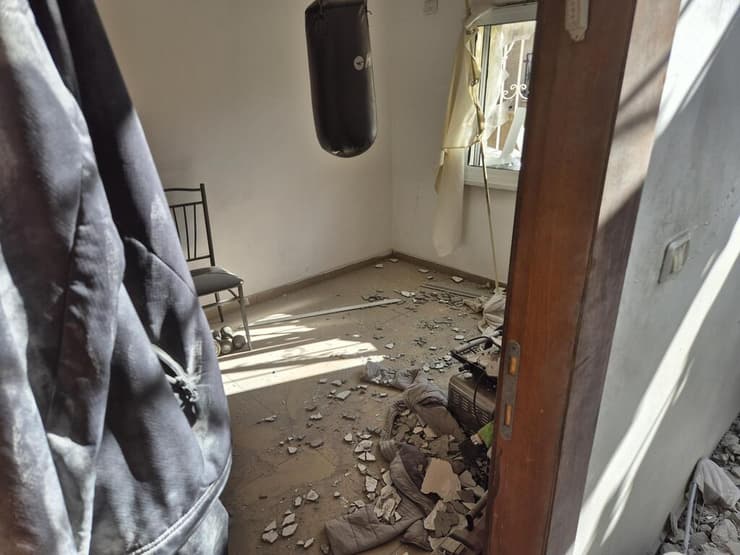 נזקים בדירה בבניין בקרית ים