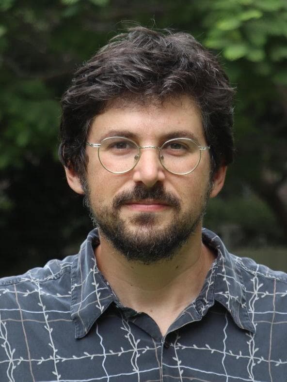 פרופ' מיכאל גלעד