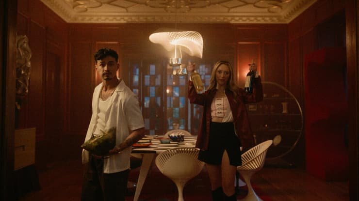 מתוך "מה שבפנים"