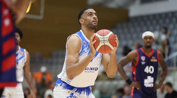 אמין סטיבנס