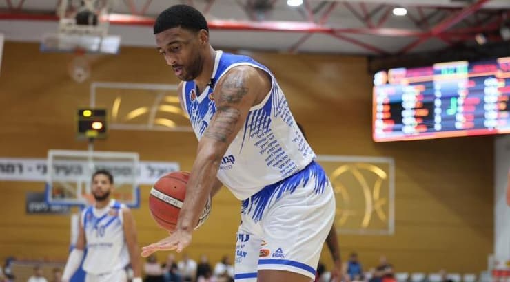 אמין סטיבנס