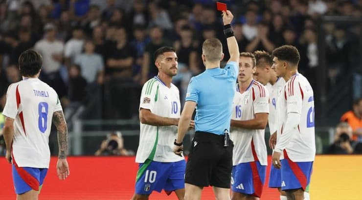 לורנצו פלגריני מורחק