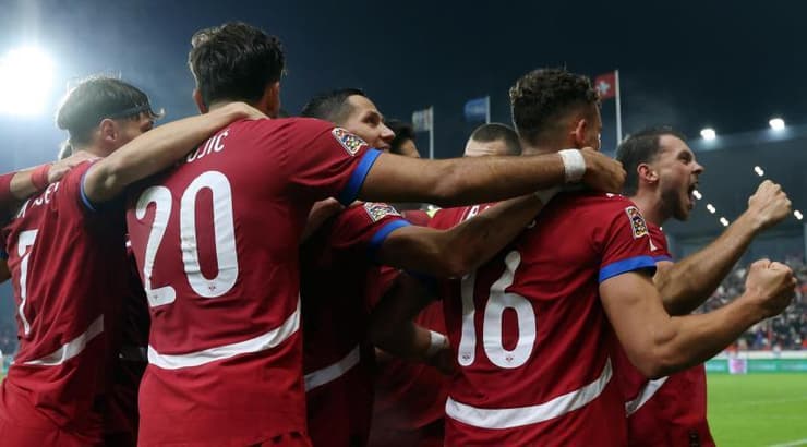 שחקני סרביה מאושרים