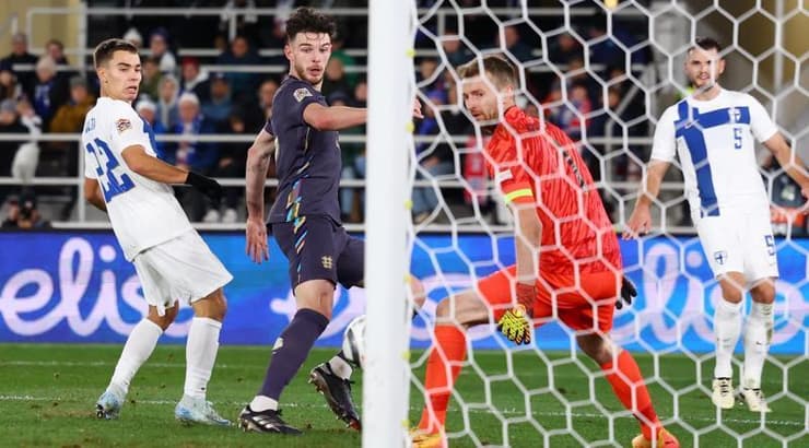 השער של דקלאן רייס (רויטרס) השער של דקלאן רייס