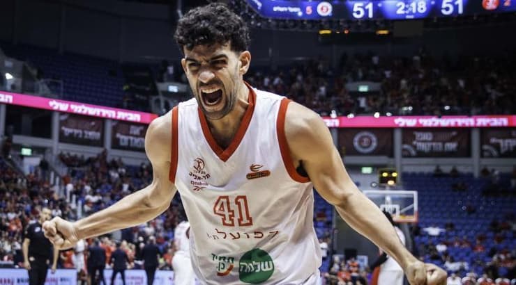 תומר גינת בטירוף