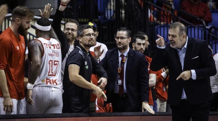 סטפנוס דדאס מרוצה