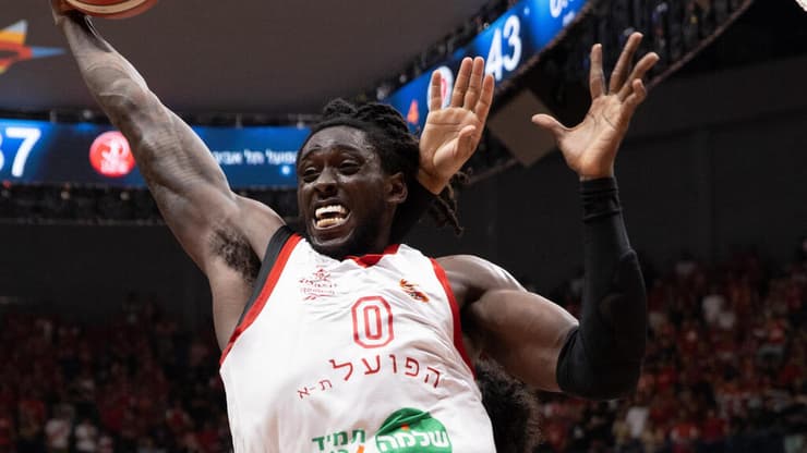 ג'ונתן מוטלי.