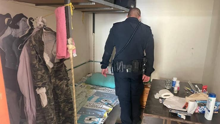 פעילות תפיסת שבחים בתחנת המשטרה מסובים