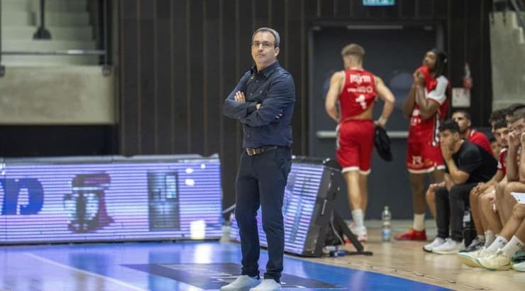 אלעד חסין (רועי כפיר) אלעד חסין