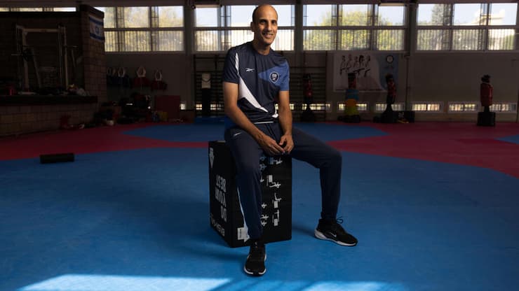 "מאמן צריך להיות לצד הספורטאי, לעזור לו להגיע להישגים". שרעבי (צילום: עוז מועלם) שרעבי