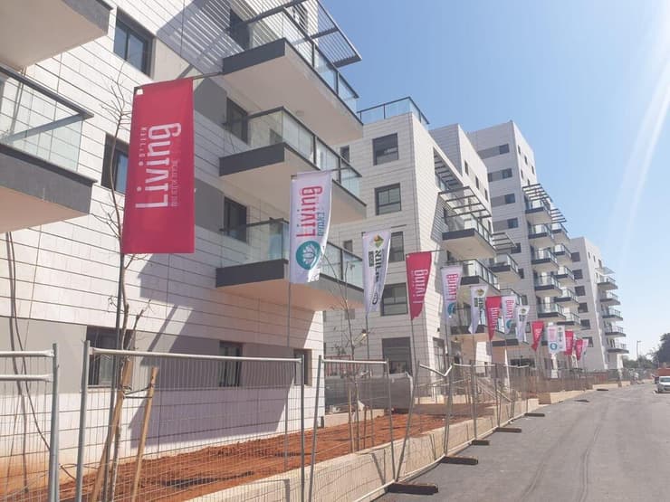 פרויקט שכירות ארוכת טווח בשכונת אגמים אשקלון 