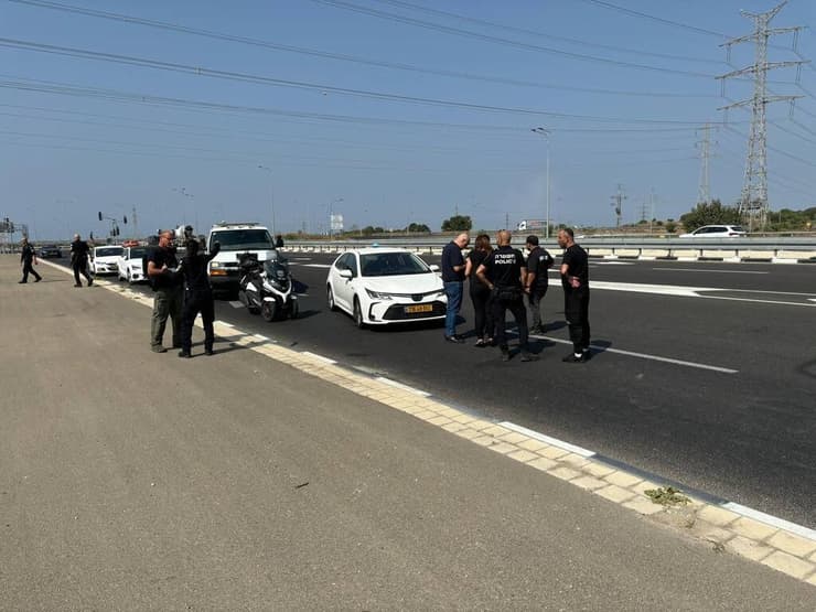 זירת הפיגוע במחלף יבנה