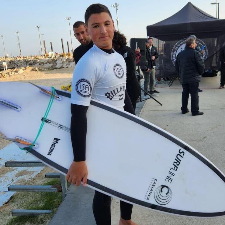 טל קרן ז"ל עם הגלשן שאהב